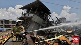 219 Rumah Terbakar di Muara Angke, Ratusan Warga Mengungsi Sementara