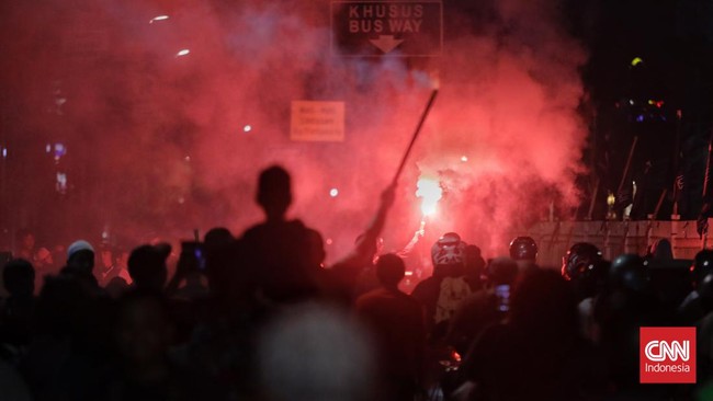 FOTO: Meriah Pawai Obor dan Bedug Malam Takbiran di Jakarta