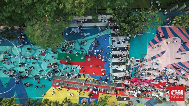 FOTO: Semringah Salat Id Perdana di Taman Menteng
