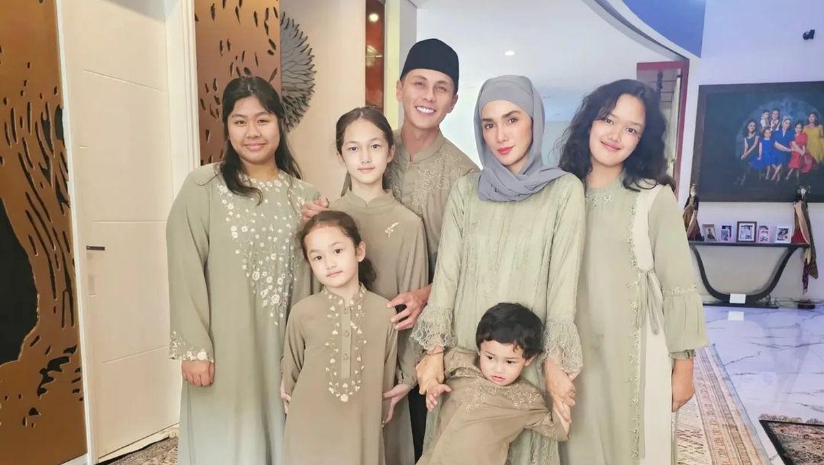 Gaya seleb Lebaran&period;