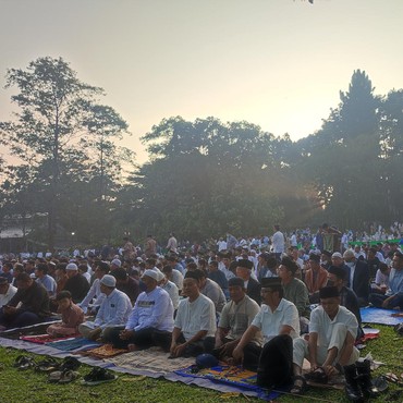 Niat dan Tata Cara Mandi Wajib Idul Fitri Lengkap dan Benar Dalam Islam