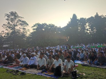 Niat dan Tata Cara Mandi Wajib Idul Fitri Lengkap dan Benar Dalam Islam