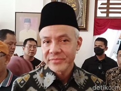 Respons Ganjar soal Hoax Foto Dirinya Peluk Miyabi: Dulu Juga Diserang