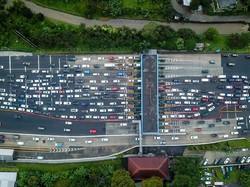 Video: Ada Car Free Night Malam Tahun Baru, Exit Tol ke Puncak Ditutup!