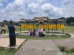 Momen Lebaran, Pengunjung Nikmati Wisata di Istana Maimun Meningkat