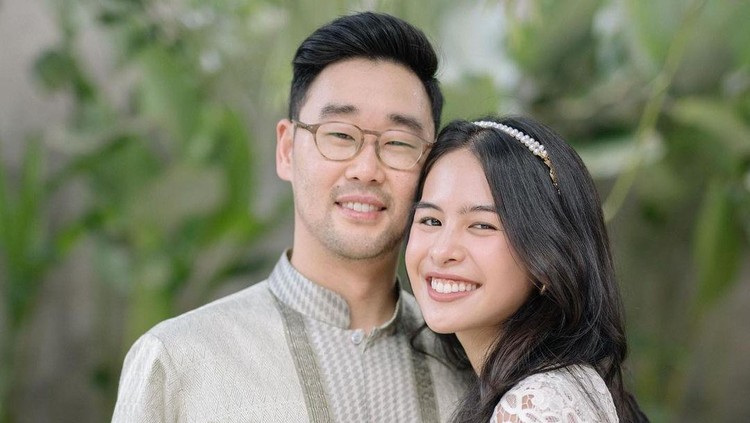 Potret Lebaran Maudy Ayunda dan Jesse Choi