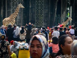 H+2 Lebaran, 81 Ribu Pengunjung Padati Ragunan