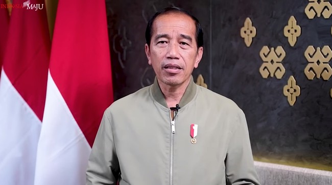 Presiden Joko Widodo mengatakan presiden berikutnya tidak boleh takut meskipun digugat oleh negara mana pun.