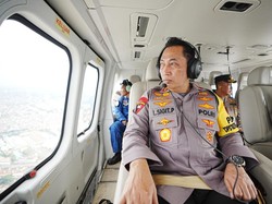 Naik Heli, Kapolri Pantau Arus Balik ke Jakarta di Tol dan Jalur Arteri