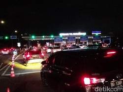 Arus Balik Lebaran 2024, 18.500 Kendaraan Masuk Surabaya via Tol Warugunung