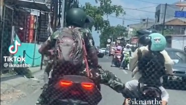 img-title Oknum TNI Penendang Pemotor Emak-emak Ditahan
