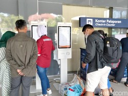 95 Ribu Tiket KA Mudik Keberangkatan Daop 8 Surabaya Terjual