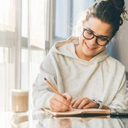 Dianggap Bermakna Positif, 4 Quotes Ini Justru 'Beracun' dan Sebaiknya Berhenti Kamu Ikuti! Duh, Apa Saja?