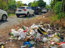 66,5 Ton Sampah Berceceran di Jalan Pelabuhan Gilimanuk Selama Arus Mudik