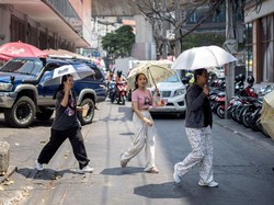 Panasnya Kebangetan, Warga Thailand Waswas Kena Heatstroke-Teguk 5 Botol Air Sehari