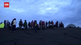 VIDEO: Memanjakan Mata Melihat Matahari Terbit Dari Puncak B 29
