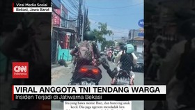 VIDEO: Anggota TNI Tendang Wanita Pengendara Motor