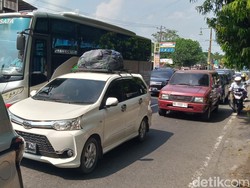 Sejuta Lebih Kendaraan Lewat Jalan Jogja-Solo Klaten hingga H+2