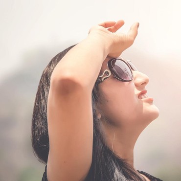 Ciri-ciri Orang Dianggap Pick Me Girl dan Artinya