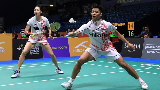 Dejan Ferdinansyah/Gloria Emanuelle Widjaja berhasil lolos ke babak 16 besar Denmark Open 2023 usai menang atas Mark Lamsfuss/Isabel Lohau.