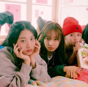 Berhasil Jadi Grup K-Pop Tercepat yang Masuk Billboard 100, Yuk Kenalan dengan FIFTY FIFTY!