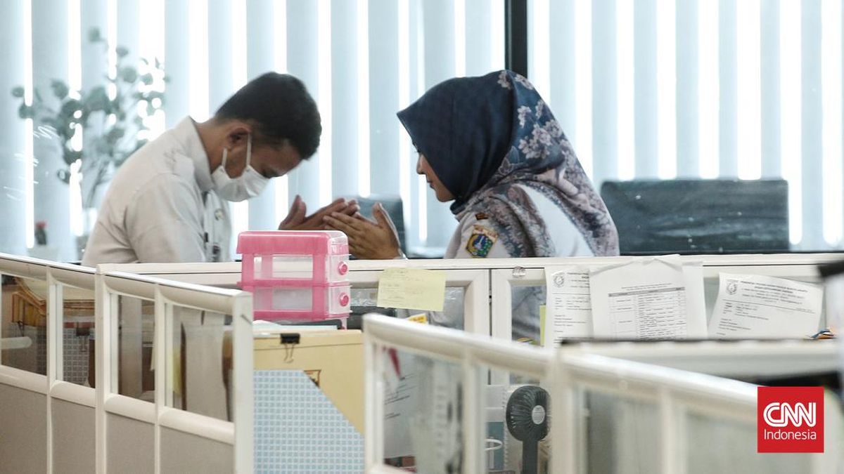 Gubernur Sulsel Tetapkan 30 Persen ASN Cukup Kerja 3 Hari di Kantor