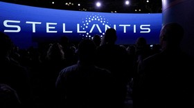Stellantis Klaim Batal PHK 1.100 Pekerja di AS