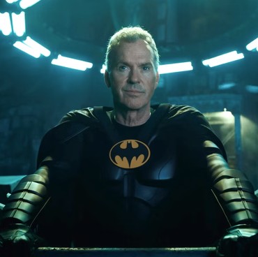 Mau Pamer Jadi Batman Lagi ke Cucu, Michael Keaton Minta Difoto Sutradara 'The Flash'