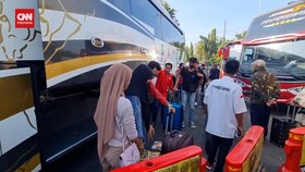 VIDEO: Gelombang Arus Balik Mulai Terlihat Di Terminal Kalideres
