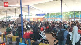 VIDEO: H+3 Lebaran, 11 Ribu Motor Menyeberang dari Bakauheni ke Jawa