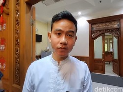 Gibran Soroti Follower Twitter Partai Demokrat Tetiba Drop: Apa Kena Hack?