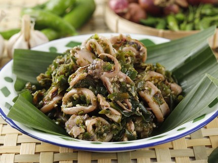 5 Resep Cumi Asin Cabai Hijau yang Tak Pernah Gagal Menggugah Selera, Enak Bun!