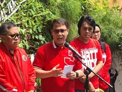 PDIP Bentuk Desk Khusus Relawan Ganjar dari Sabang-Merauke, Ini Tugasnya