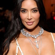 6 Zodiak Ini Paling Hoki Urusan Finansial, Ada Zodiaknya Kim Kardashian