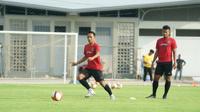 Skuad Indonesia di SEA Games Kamboja mendapat lapangan latihan di tempat klub di mana seorang eks pelatih Timnas Indonesia melatih.