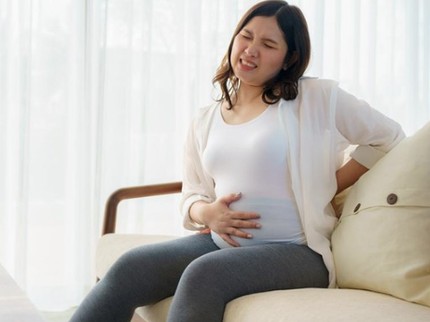 5 Posisi Duduk Berbahaya yang Sering Dilakukan Ibu Hamil, Termasuk Selonjoran