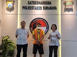 Kuli Nyambi Pengedar Narkoba di Surabaya Ditangkap, 159 Paket Sabu Disita