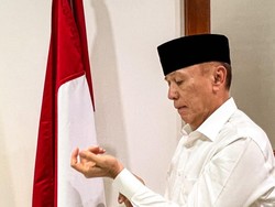 Gerindra Jadi Pilihan Iwan Bule untuk Berpolitik