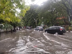 9.096 RT di Surabaya Dipasang Saluran Air hingga 2026 Atasi Genangan-Banjir