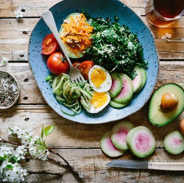 img-title 5 Restoran Makanan Vegan di Jakarta, Solusi Makan Sehat Tapi Tetap Enak untuk Dicoba!