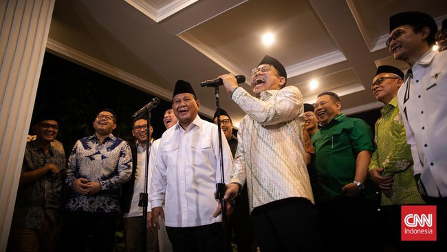 Pembahasan PKB dan Gerindra sempat alot lantaran dibuka dengan pertanyaan siapa yang masuk surga, apakah yang lebaran hari Jumat atau Sabtu?