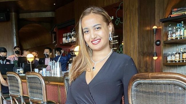 Selebgram yang juga konten kreator Lina Mukherjee mengaku kaget mengetahui dirinya ditetapkan sebagai tersangka kasus dugaan penistaan agama.