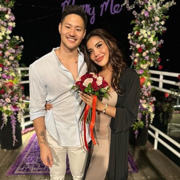 Dituding Wanita Tulen, Ini Potret Tunangan Millendaru 7 Tahun Lalu