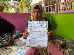 Cerita Satinah Terbantu Program REHAB buat Bayar Tunggakan JKN 2 Tahun
