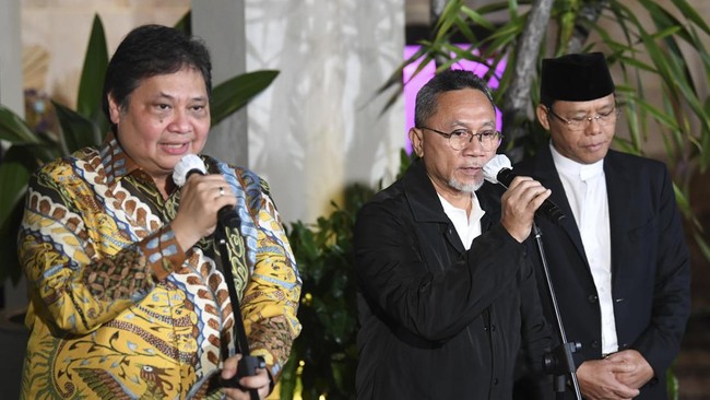 Opsi poros keempat menandingi capres Prabowo, Ganjar dan Anies mengemuka, dibahas oleh Airlangga Hartarto dan Zulhas saat bertemu di Amerika.