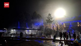 VIDEO: Hilangkan Penat Berendam Di Air Hangat Kawasan Pengalengan