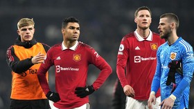 FOTO: Pergantian Pemain Buruk, MU Buang Peluang Menang