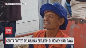 VIDEO: Cerita Porter Pelabuhan Berjerih di Momen Hari Raya