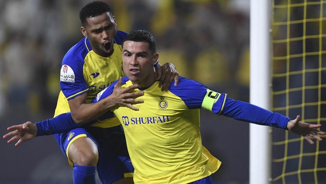 Bintang Al Nassr, Cristiano Ronaldo memprediksi Saudi Pro League alias Liga Arab Saudi bisa masuk lima liga terbaik di dunia.