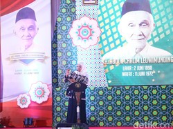 Khofifah Dukung KH Abdul Chalim Leuwimunding Jadi Pahlawan Nasional